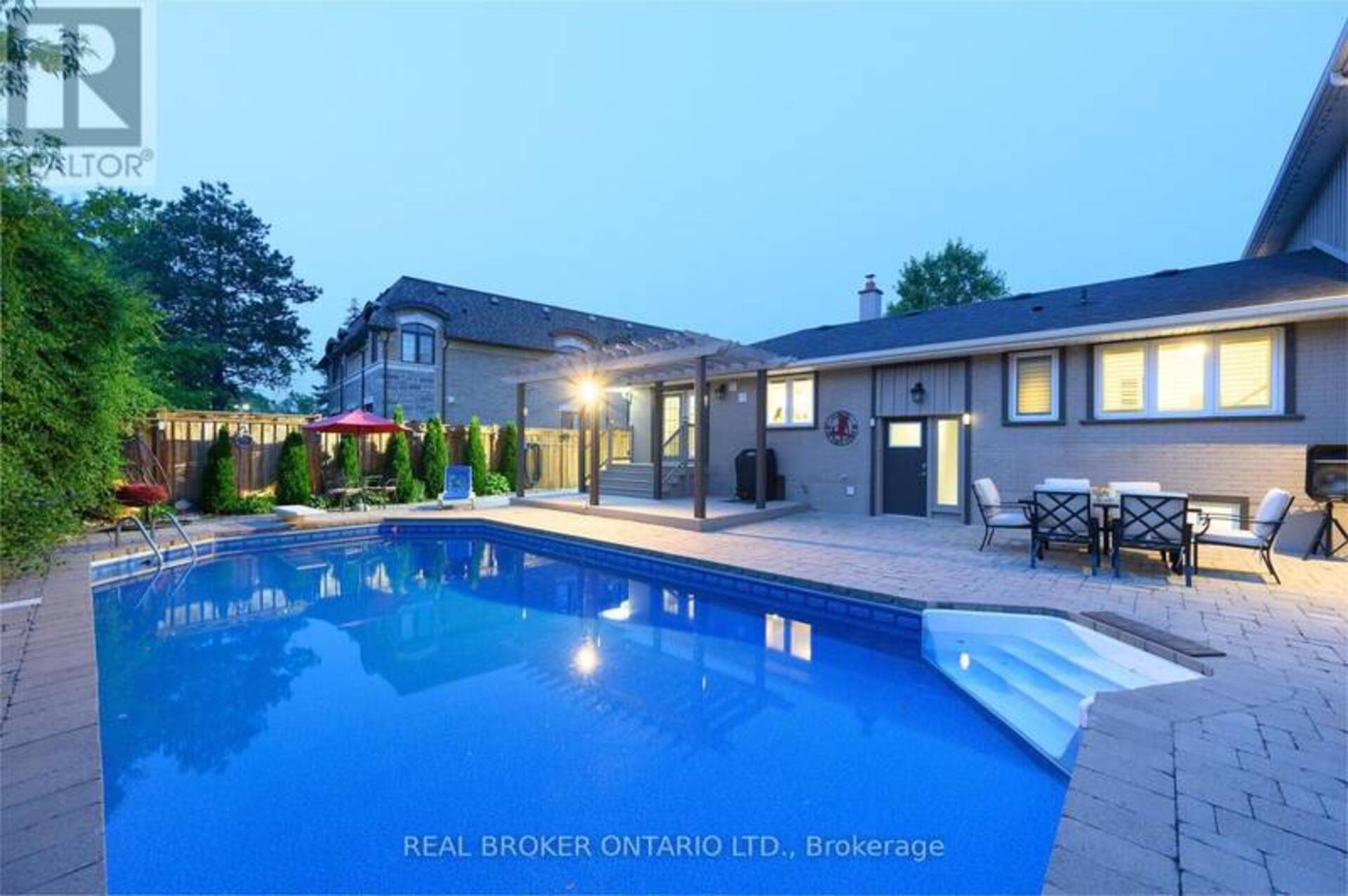 362 SMALL CRES Oakville